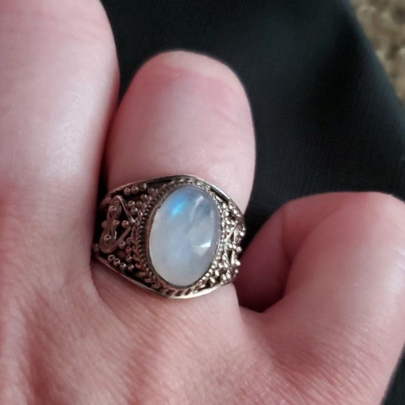 Sterling  🌈 rainbow  moon stone ring - Picture 3 of 6